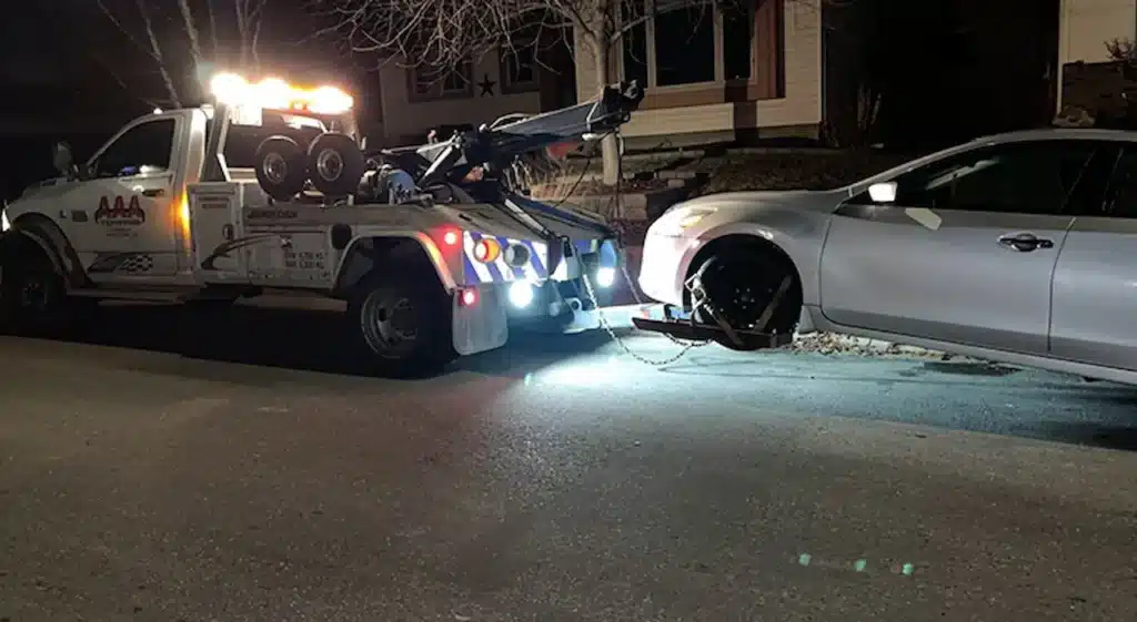 What Should We Do If Our Car Breaks Down on the Road at Night Emergency Towing Explained