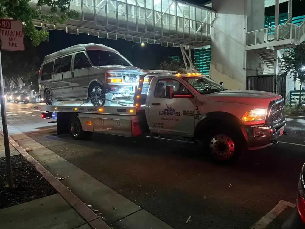 How Much Does Emergency Towing Cost in Sacramento?
