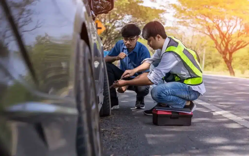 When You Can Use Roadside Assistance