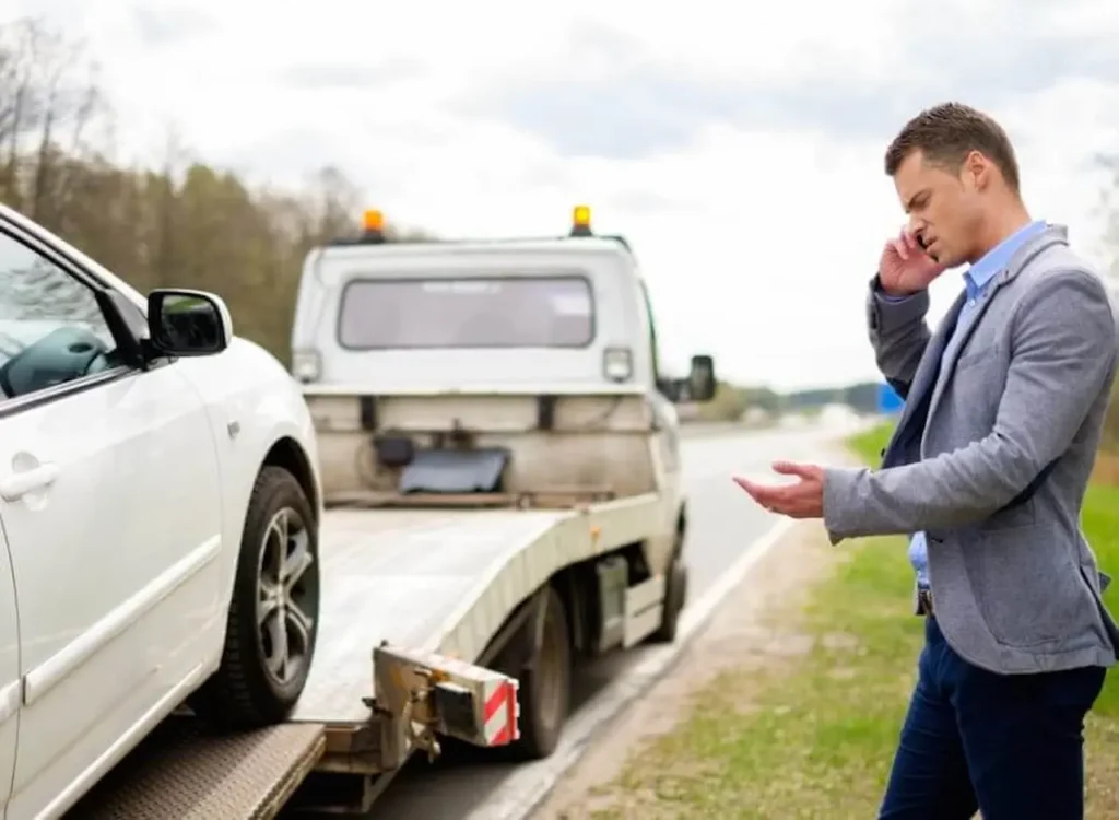 What Should I Check Before Hiring a Towing Company Near Me?